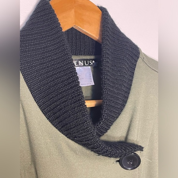 Venus Knit Asymmetrical Big Button-Front Jacket Top Olive Womens Sz 4 Equestrian - Picture 6 of 12